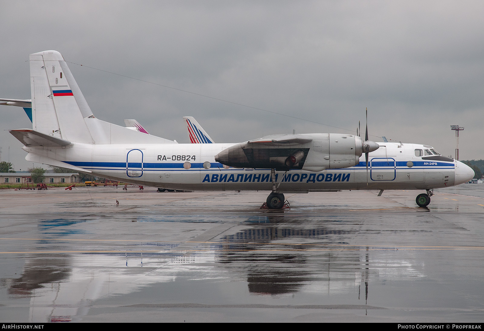 Aircraft Photo of RA-08824 | Antonov An-24RV | Avialinii Mordovii | AirHistory.net #761050