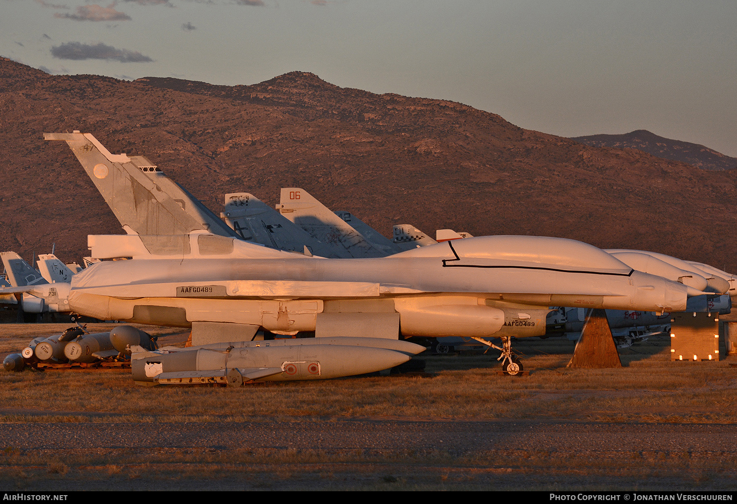 Aircraft Photo of 163280 | General Dynamics TF-16N Fighting Falcon | USA - Navy | AirHistory.net #761061