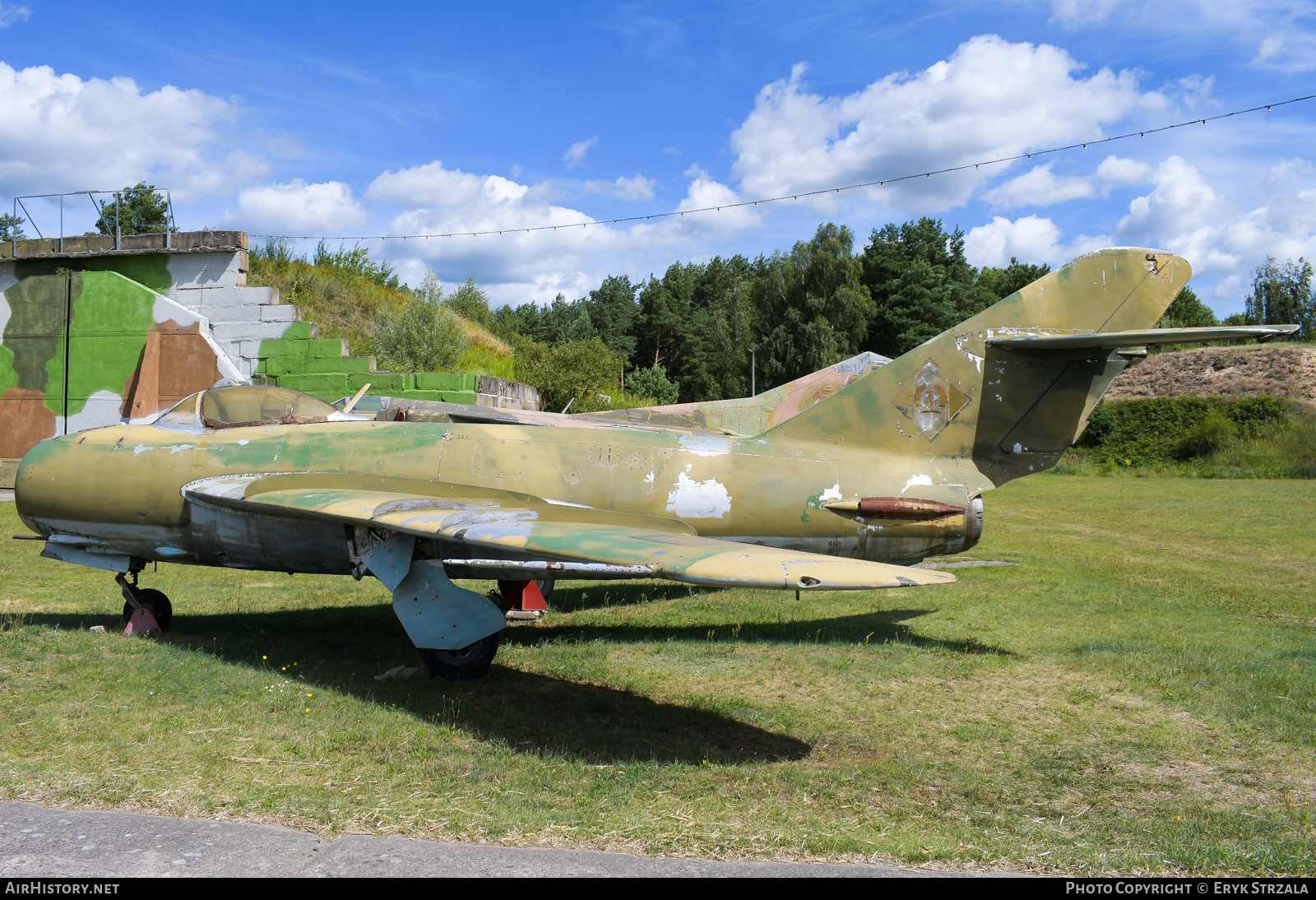 Aircraft Photo of 08 | PZL-Mielec Lim-5 (MiG-17F) | East Germany - Air Force | AirHistory.net #761089