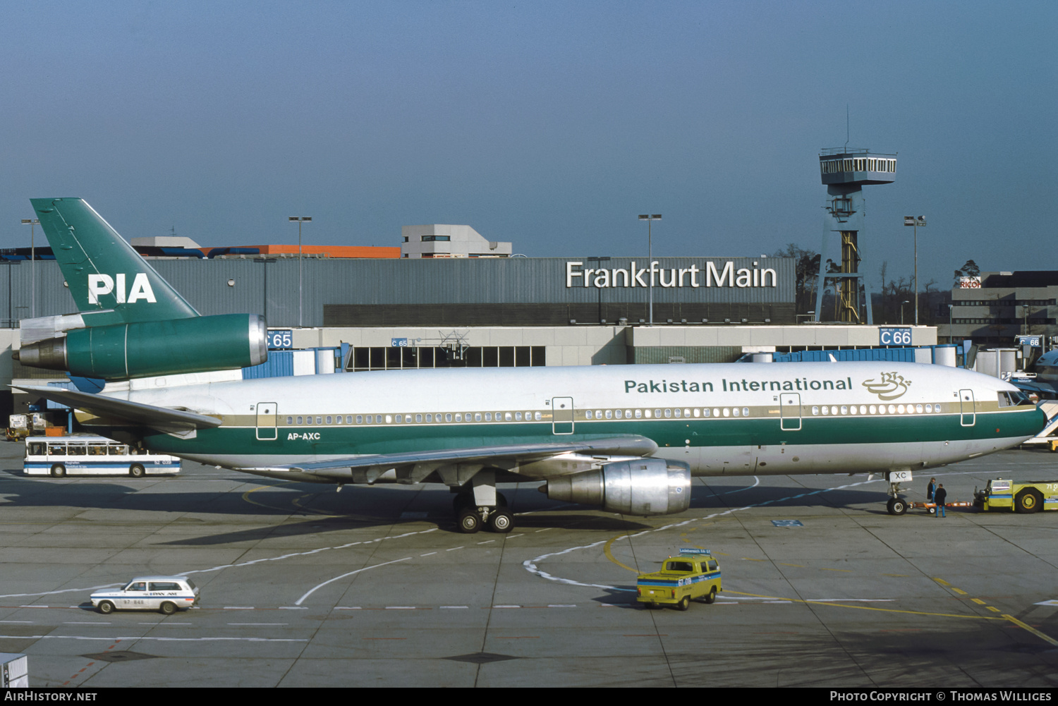 Aircraft Photo of AP-AXC | McDonnell Douglas DC-10-30 | Pakistan International Airlines - PIA | AirHistory.net #761123