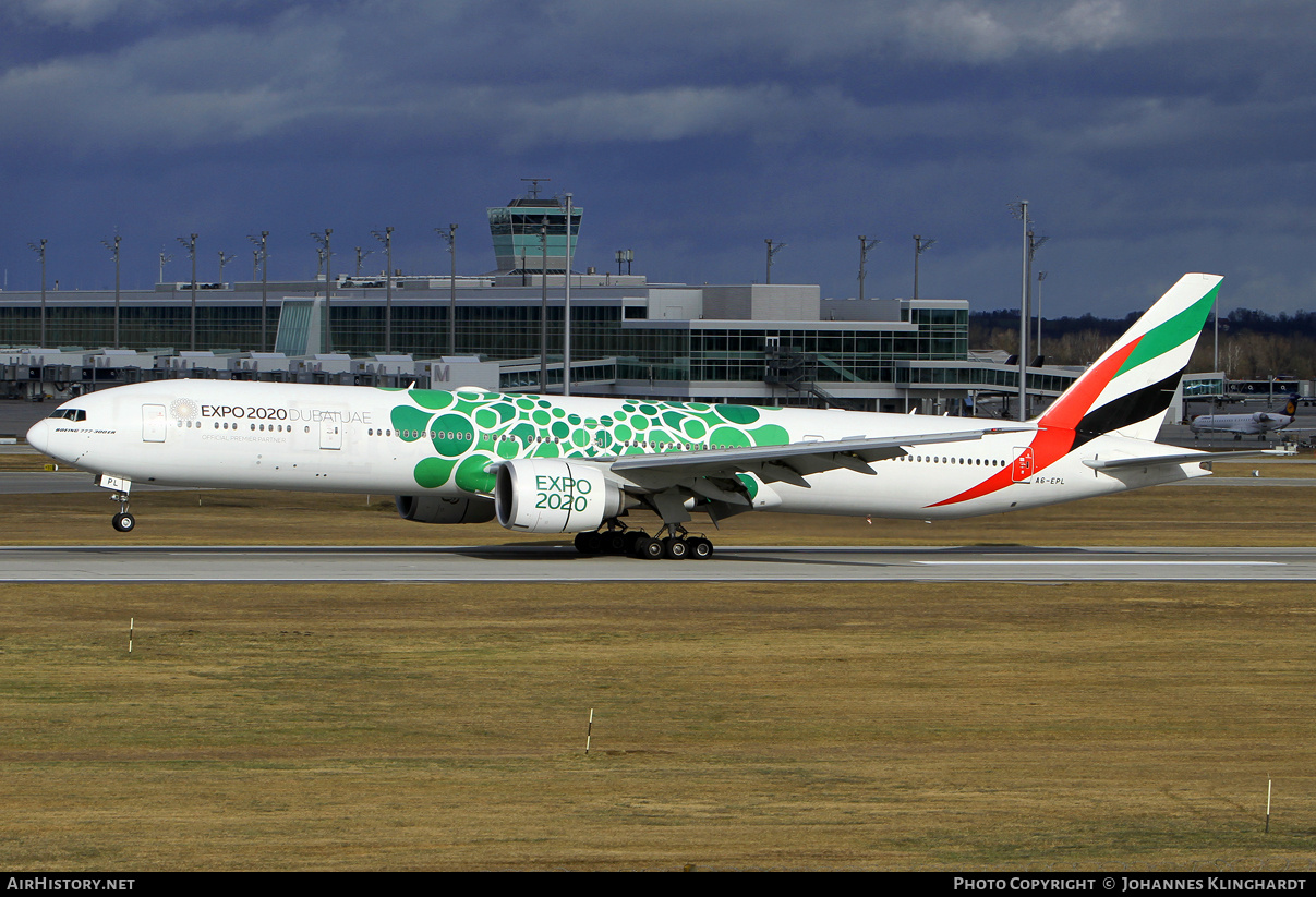 Aircraft Photo of A6-EPL | Boeing 777-31H/ER | Emirates | AirHistory.net #761135