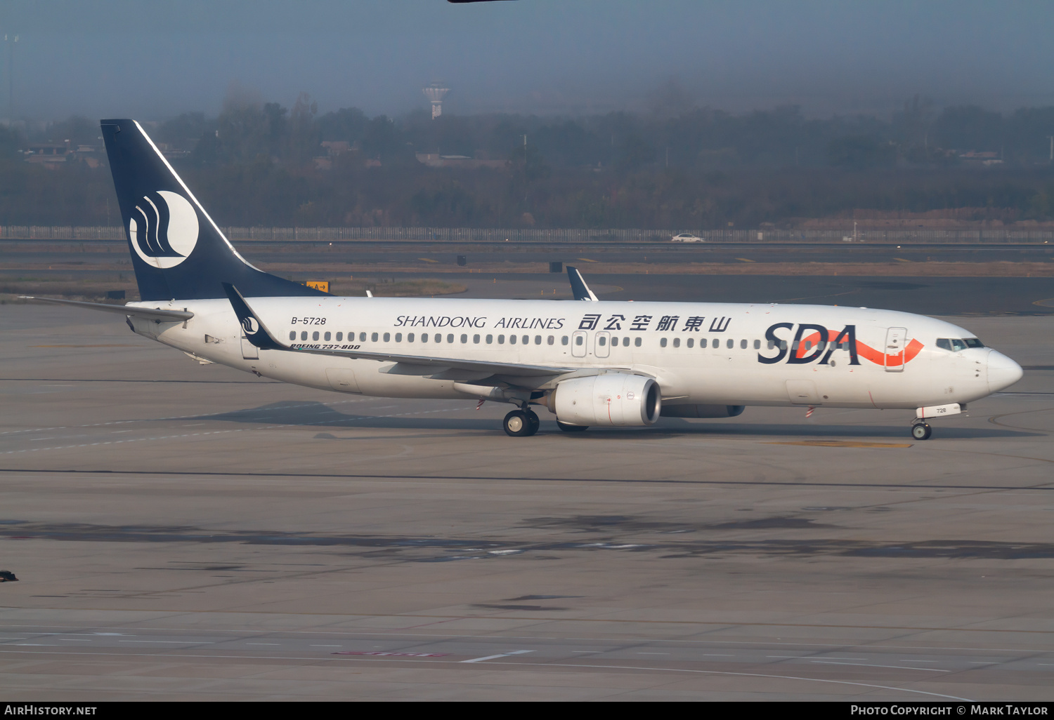 Aircraft Photo of B-5728 | Boeing 737-89L | Shandong Airlines - SDA | AirHistory.net #761241