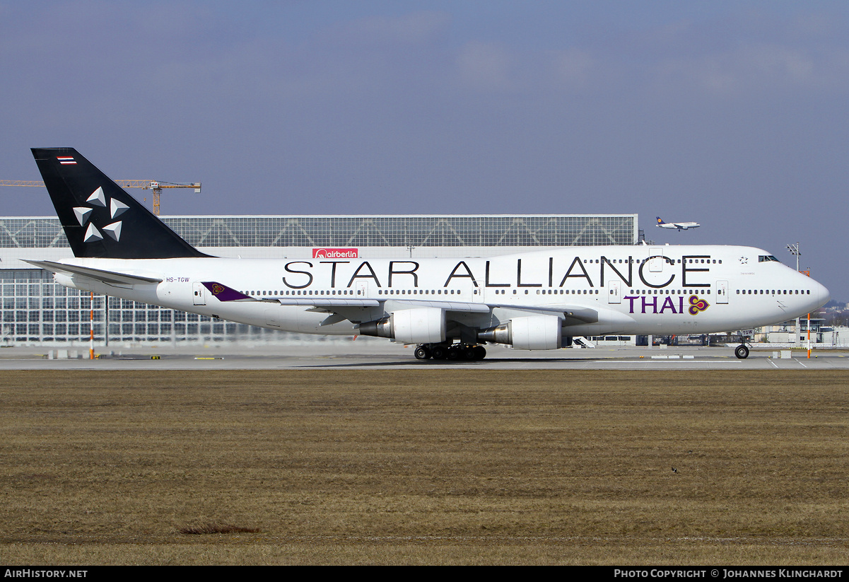 Aircraft Photo of HS-TGW | Boeing 747-4D7 | Thai Airways International | AirHistory.net #761250