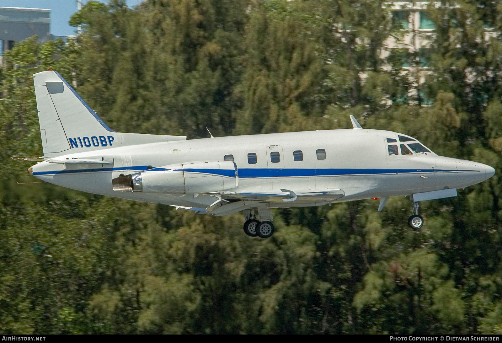 Aircraft Photo of N100BP | North American Rockwell NA-370 Sabreliner 80 | AirHistory.net #761306