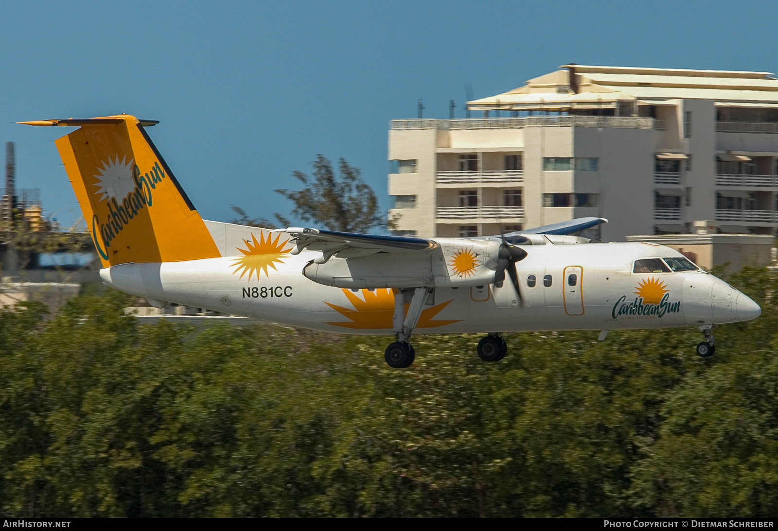 Aircraft Photo of N881CC | De Havilland Canada DHC-8-106 Dash 8 | Caribbean Sun Airlines | AirHistory.net #761308