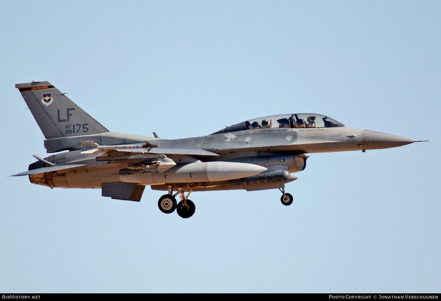 Aircraft Photo of 88-0175 / AF88-175 | General Dynamics F-16DM Fighting Falcon | USA - Air Force | AirHistory.net #761461