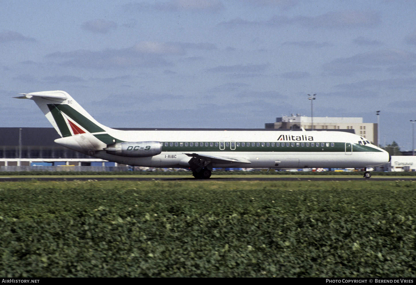 Aircraft Photo of I-RIBC | McDonnell Douglas DC-9-32 | Alitalia | AirHistory.net #761476