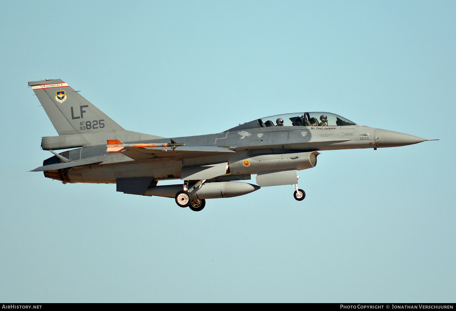 Aircraft Photo of 93-0825 / AF93-825 | General Dynamics F-16B Fighting Falcon | USA - Air Force | AirHistory.net #761477