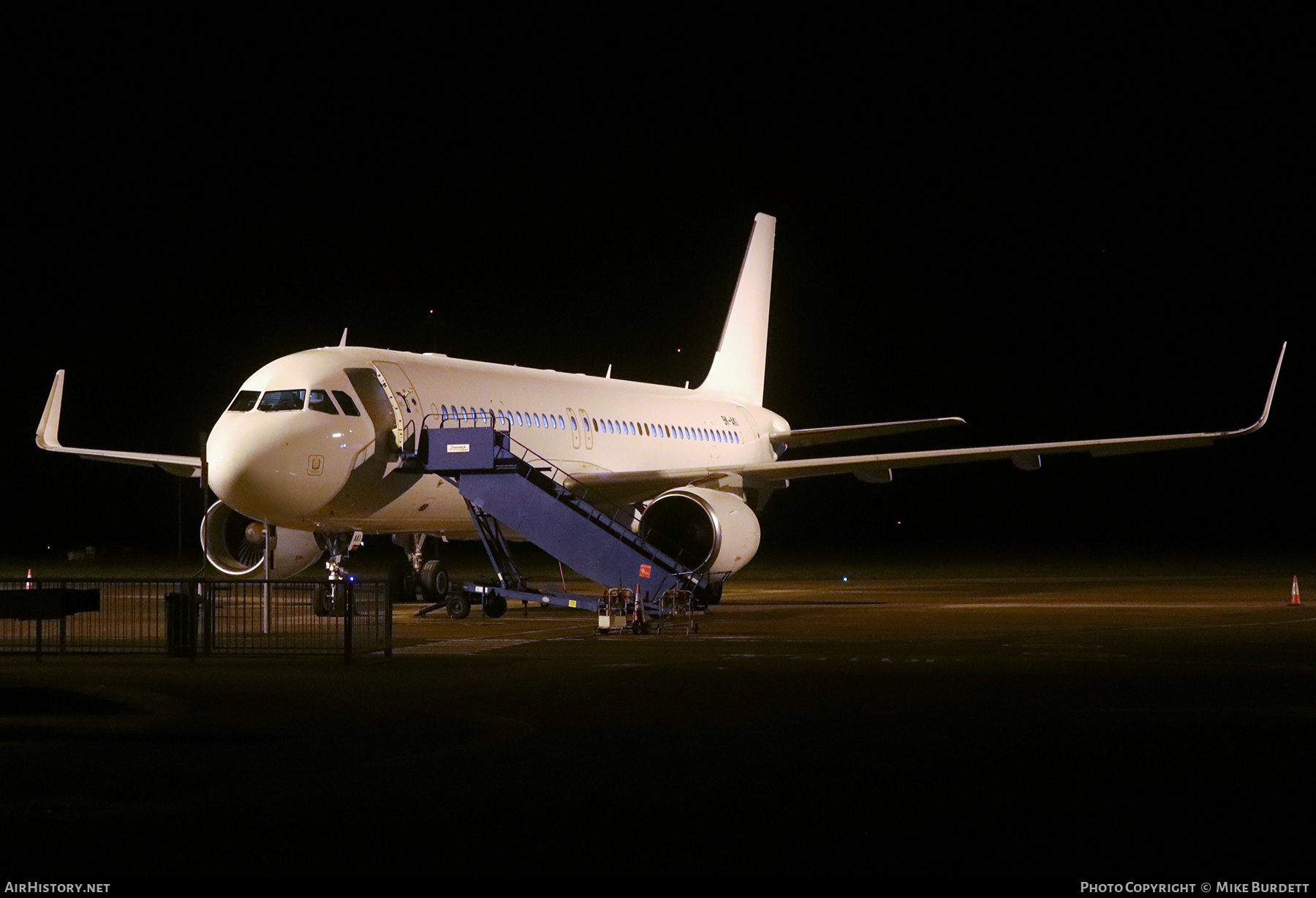 Aircraft Photo of 9K-AKI | Airbus A320-214 | AirHistory.net #761516