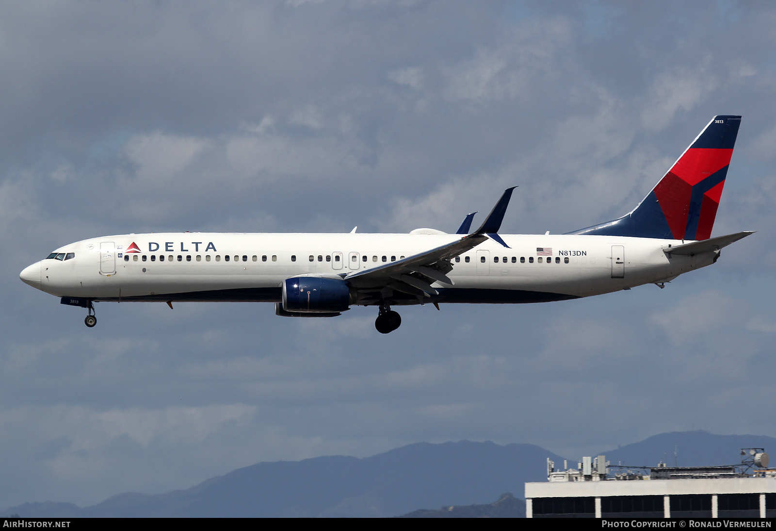 Aircraft Photo of N813DN | Boeing 737-932/ER | Delta Air Lines | AirHistory.net #761620