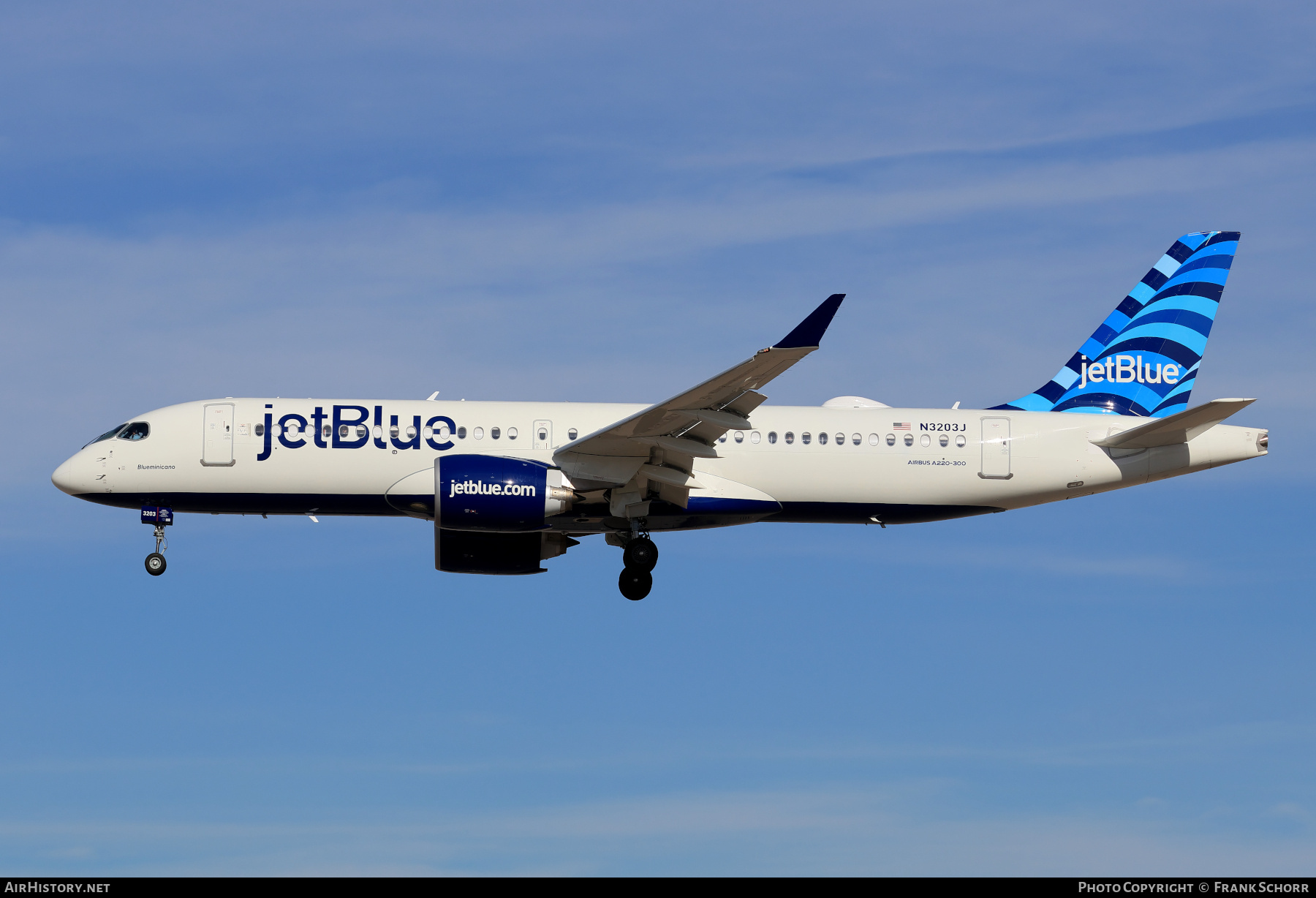 Aircraft Photo of N3203J | Airbus A220-300 (BD-500-1A11) | JetBlue Airways | AirHistory.net #761649