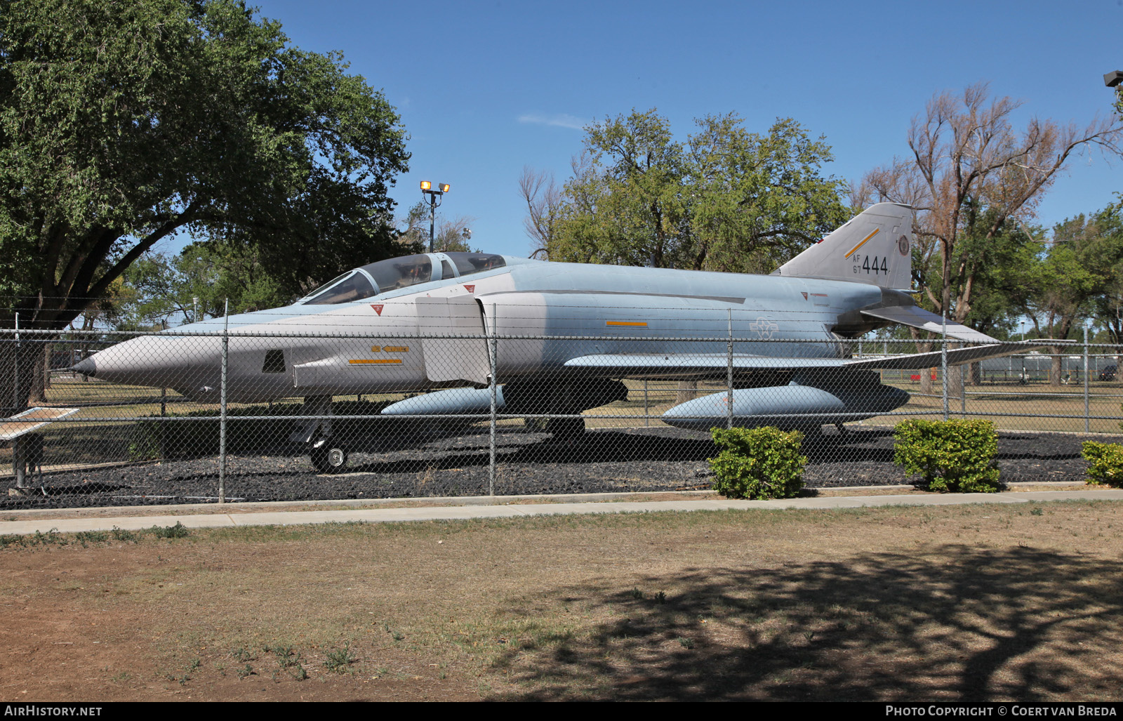 Aircraft Photo of 67-0444 / AF67-444 | McDonnell Douglas RF-4C Phantom II | USA - Air Force | AirHistory.net #761722