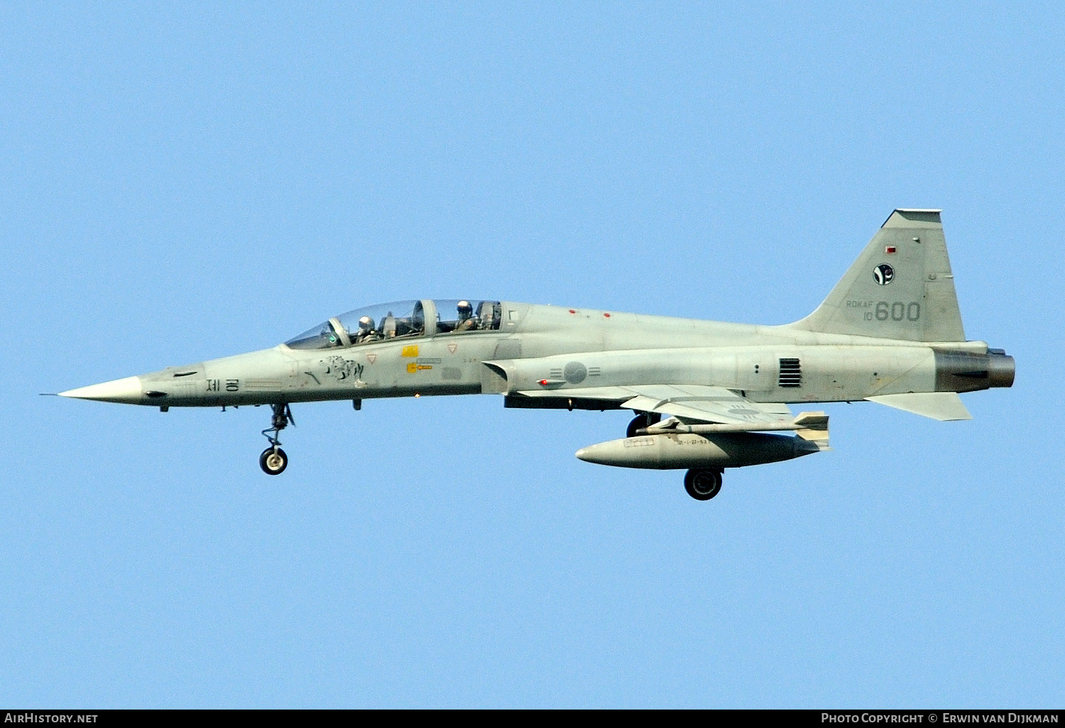 Aircraft Photo of 10-600 | Northrop KF-5F Jegongho | South Korea - Air Force | AirHistory.net #761733