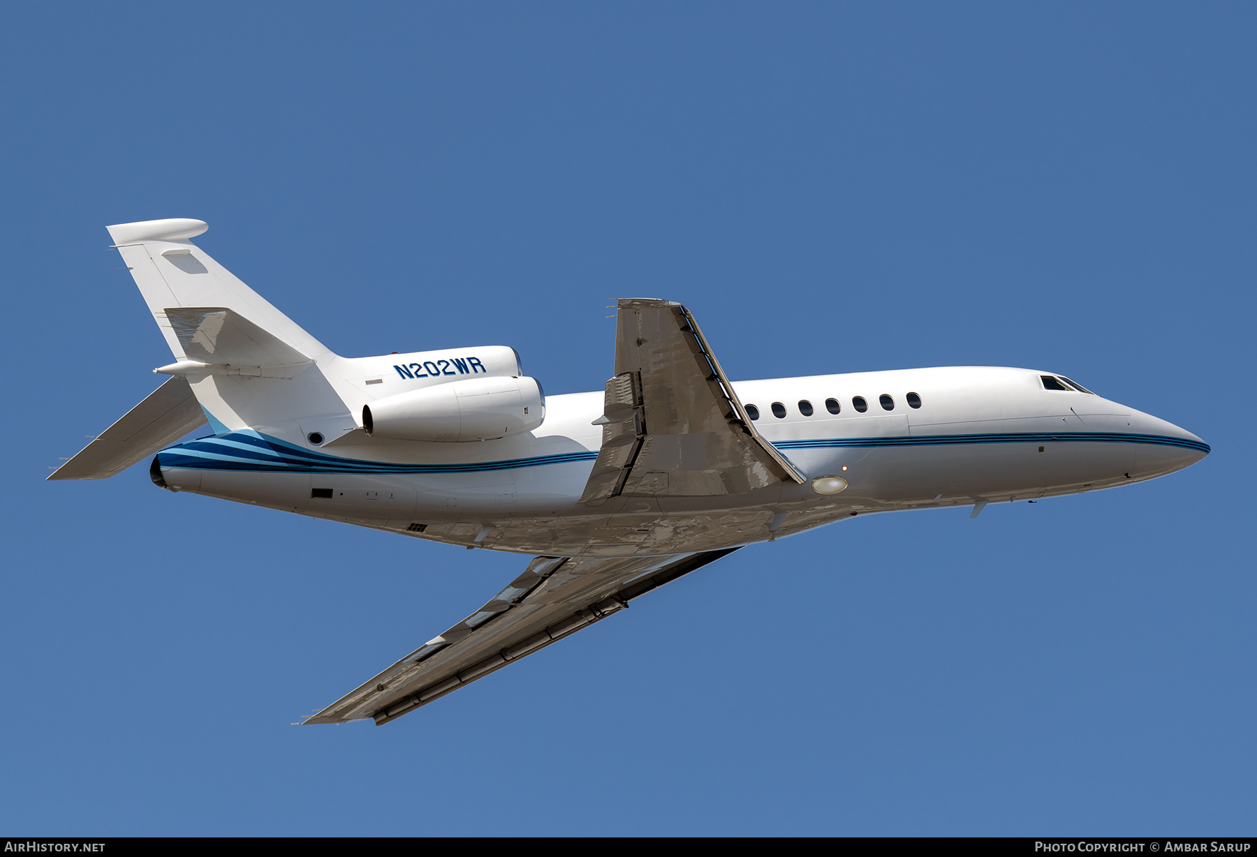 Aircraft Photo of N202WR | Dassault Falcon 900 | AirHistory.net #761740
