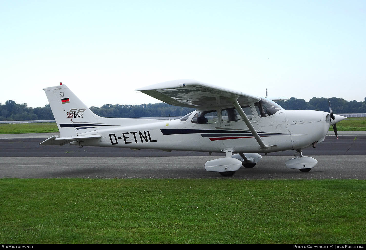 Aircraft Photo of D-ETNL | Cessna 172S Skyhawk | Ostseeflug | AirHistory.net #761844