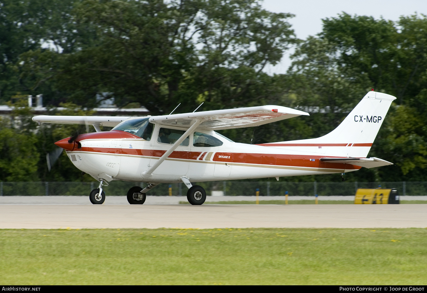 Aircraft Photo of CX-MGP | Cessna 182Q Skylane II | AirHistory.net #761879