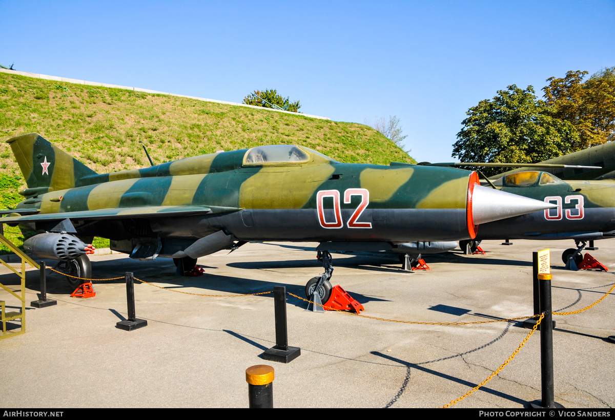 Aircraft Photo of 02 red | Mikoyan-Gurevich MiG-21FL | Soviet Union - Air Force | AirHistory.net #761955