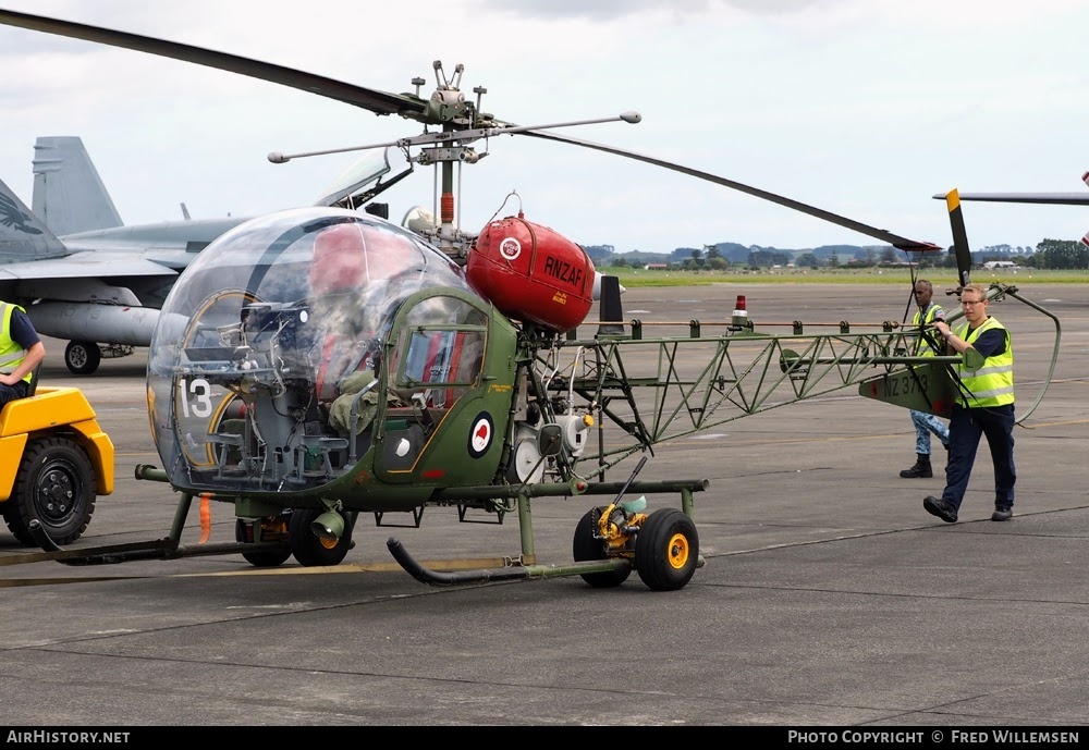 Aircraft Photo of NZ3713 | Bell 47G-3B-2 | New Zealand - Air Force | AirHistory.net #761957