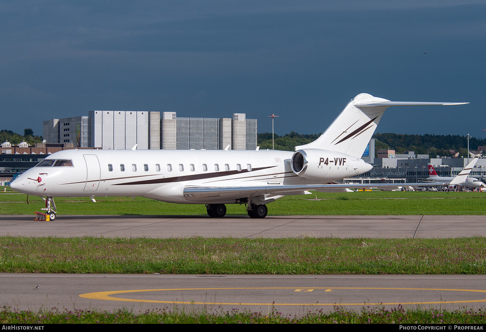 Aircraft Photo of P4-VVF | Bombardier Global Express (BD-700-1A10) | AirHistory.net #761979