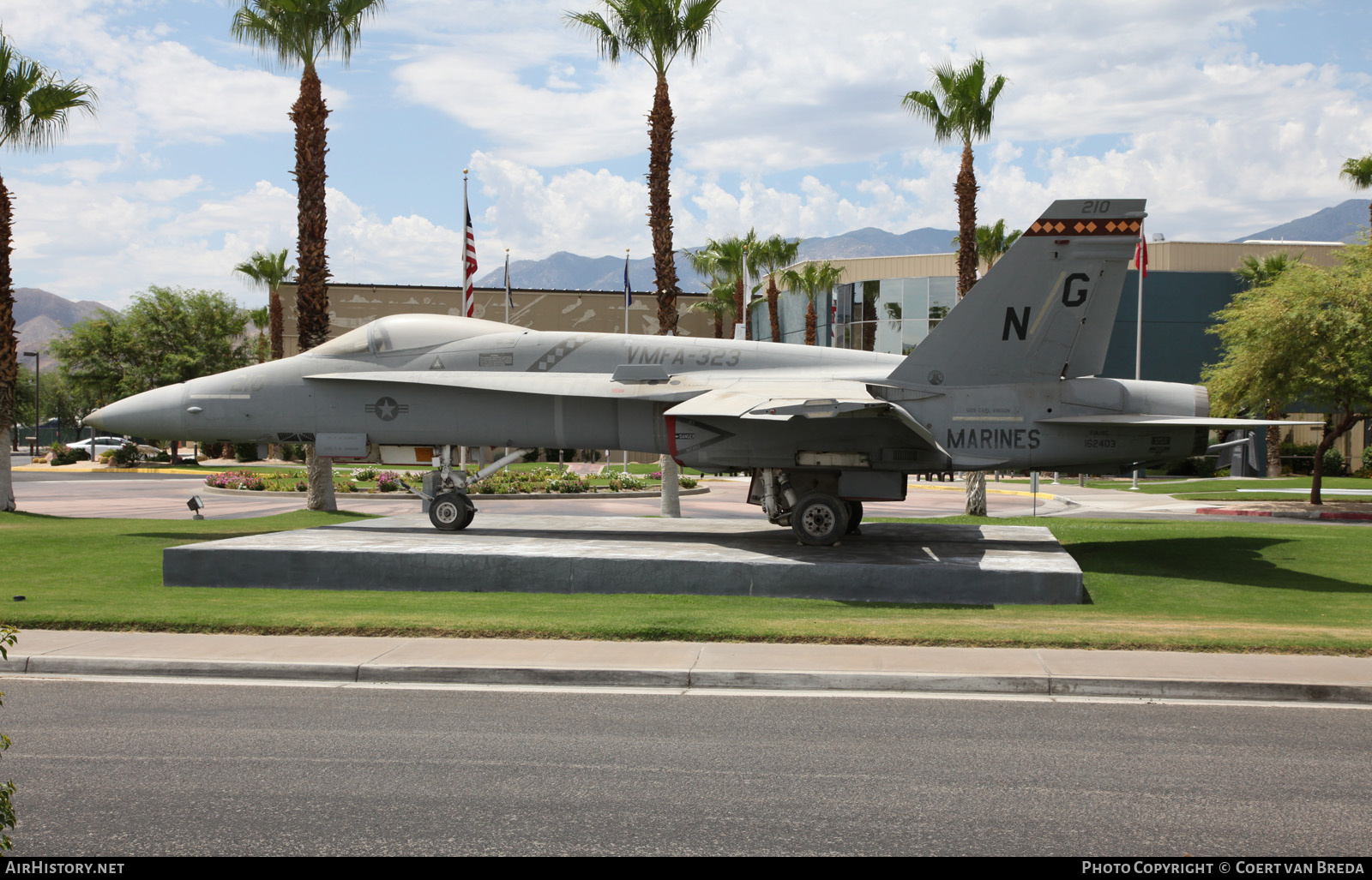 Aircraft Photo of 162403 | McDonnell Douglas F/A-18A Hornet | USA - Marines | AirHistory.net #761998