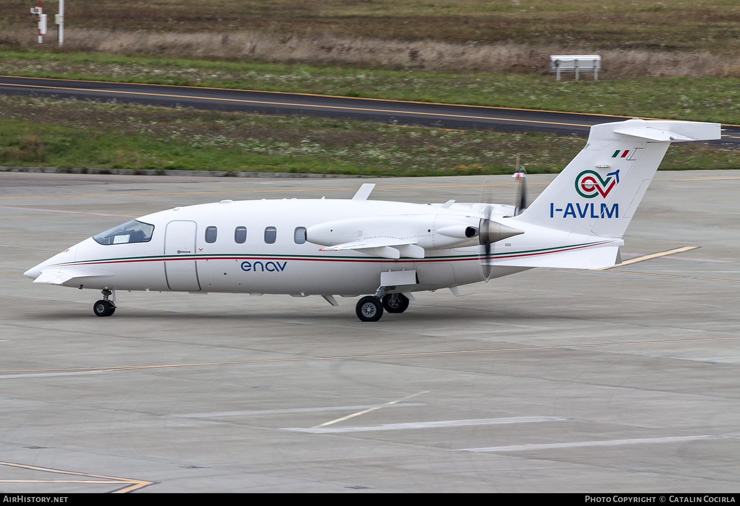 Aircraft Photo of I-AVLM | Piaggio P-180 Avanti II | ENAV - Ente Nazionale Assistenza al Volo | AirHistory.net #762055