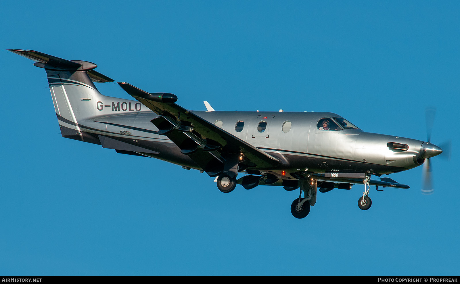 Aircraft Photo of G-MOLO | Pilatus PC-12NG (PC-12/47E) | AirHistory.net #762092