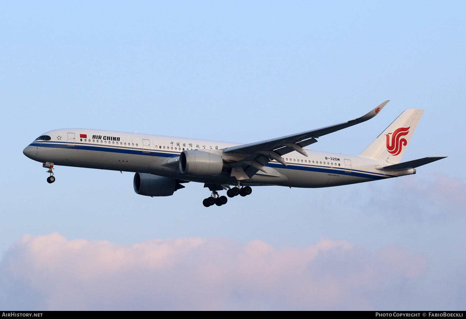 Aircraft Photo of B-32DM | Airbus A350-941 | Air China | AirHistory.net #762157