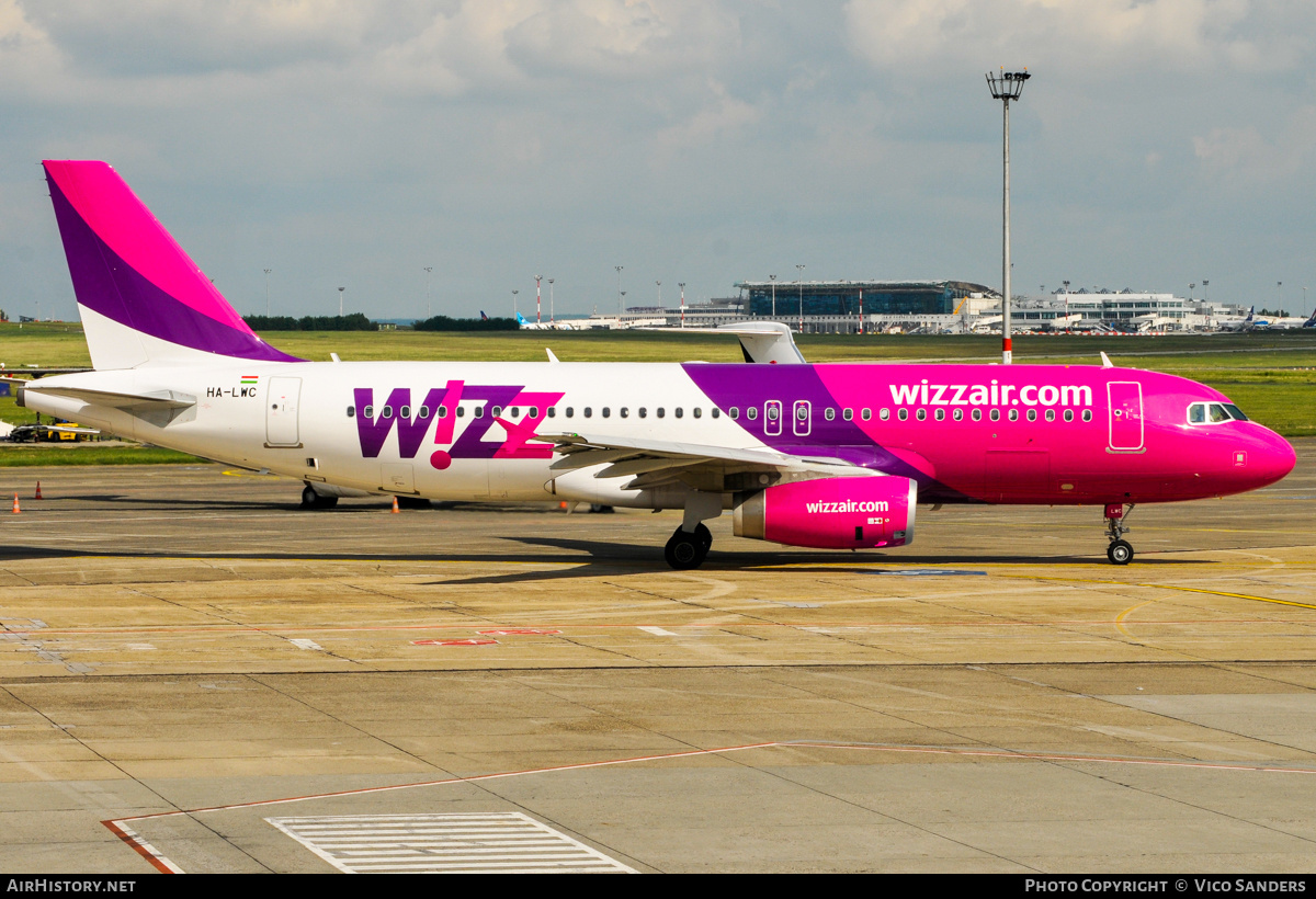 Aircraft Photo of HA-LWC | Airbus A320-232 | Wizz Air | AirHistory.net #762209