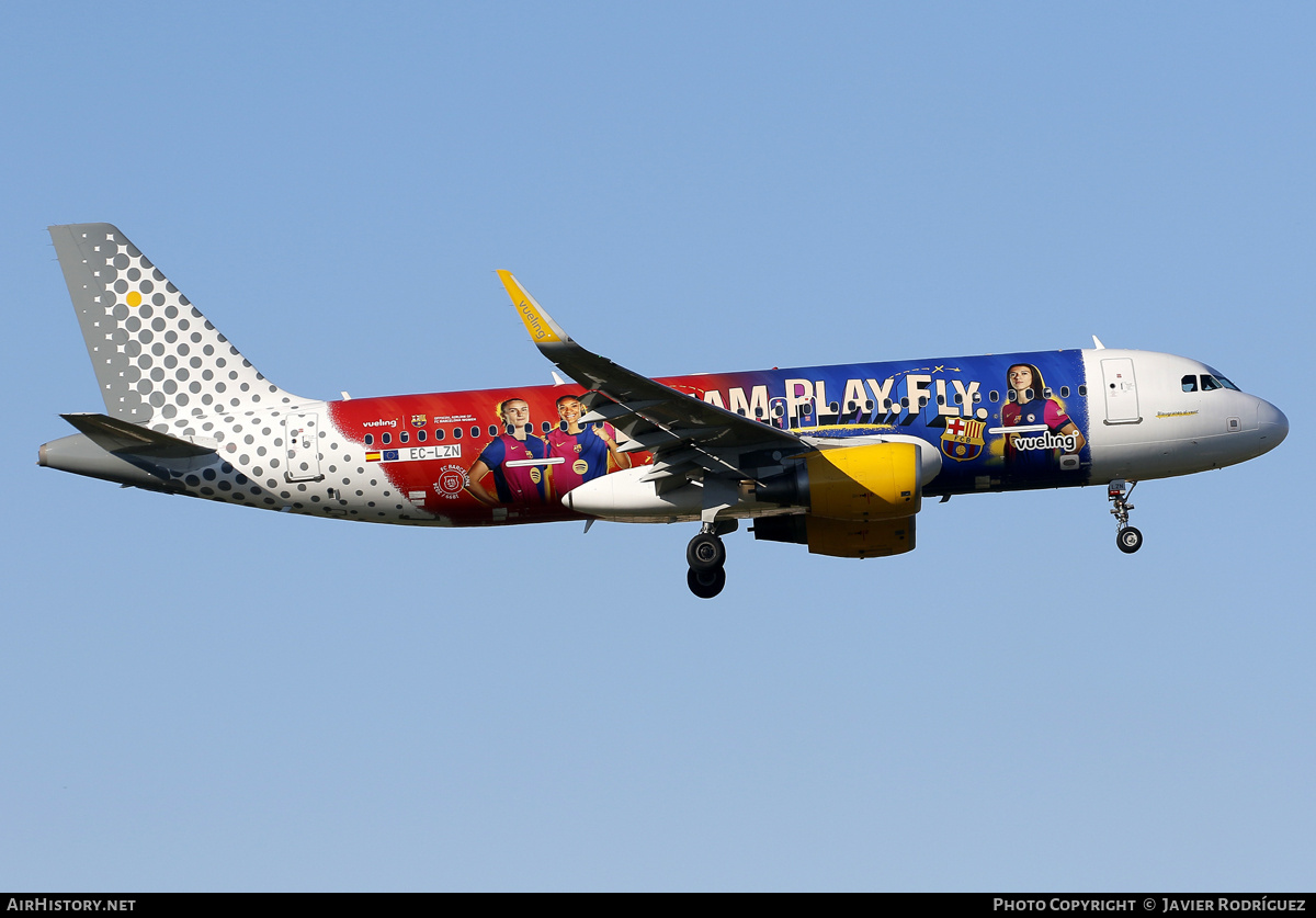 Aircraft Photo of EC-LZN | Airbus A320-214 | Vueling Airlines | AirHistory.net #762241