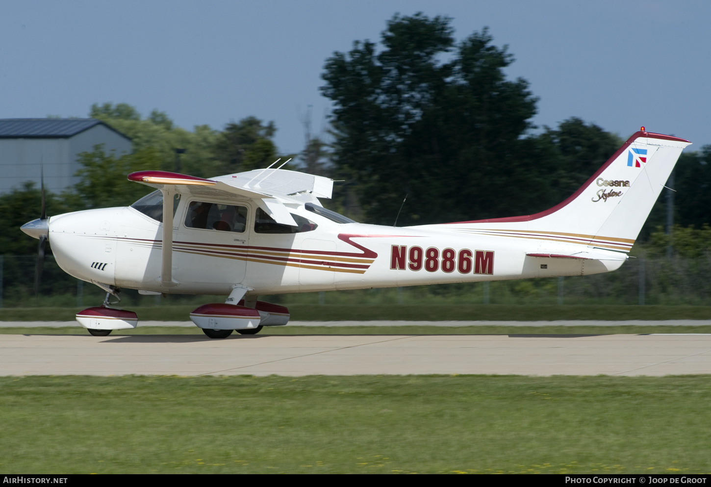 Aircraft Photo of N9886M | Cessna 182P Skylane | AirHistory.net #762319