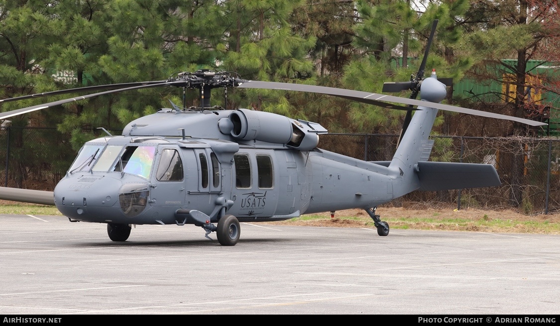 Aircraft Photo of N980AA | Sikorsky EH-60A (S-70A) | USATS - US Aviation Training Solutions | AirHistory.net #762501