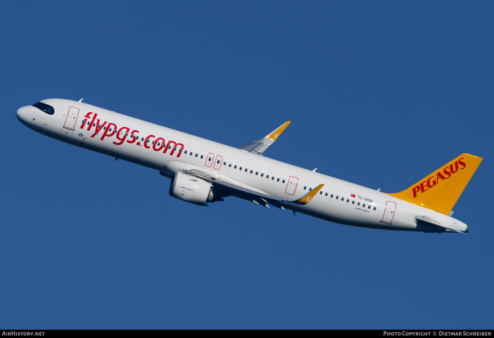 Aircraft Photo of TC-RDB | Airbus A321-251NX | Pegasus Airlines | AirHistory.net #762547