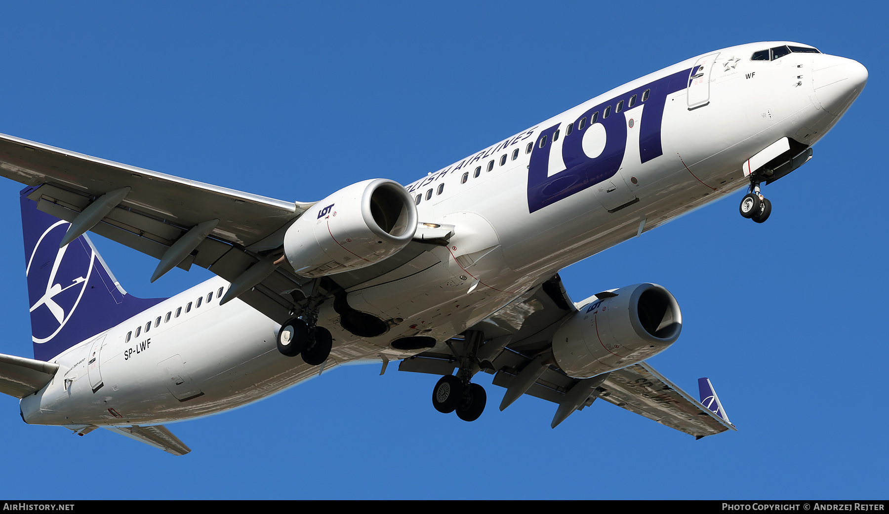 Aircraft Photo of SP-LWF | Boeing 737-86N | LOT Polish Airlines - Polskie Linie Lotnicze | AirHistory.net #762582