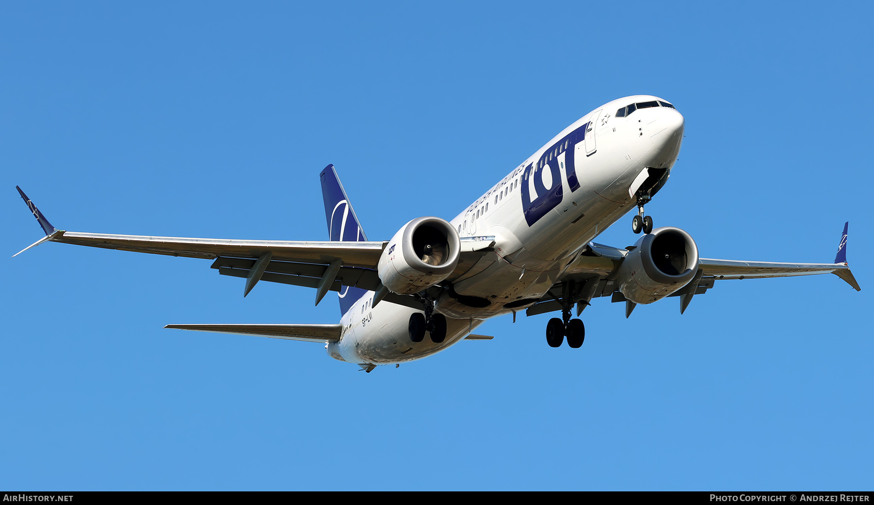 Aircraft Photo of SP-LVI | Boeing 737-8 Max 8 | LOT Polish Airlines - Polskie Linie Lotnicze | AirHistory.net #762657