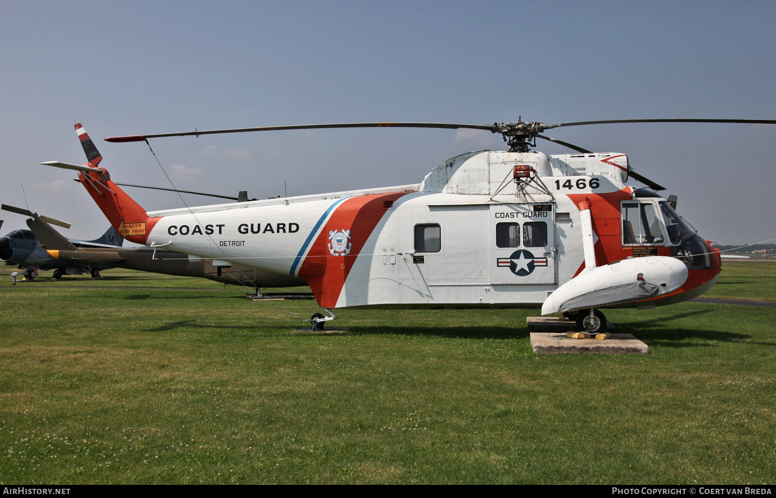 Aircraft Photo of 1466 | Sikorsky HH-52A Seaguard (S-62A) | USA - Coast Guard | AirHistory.net #762802