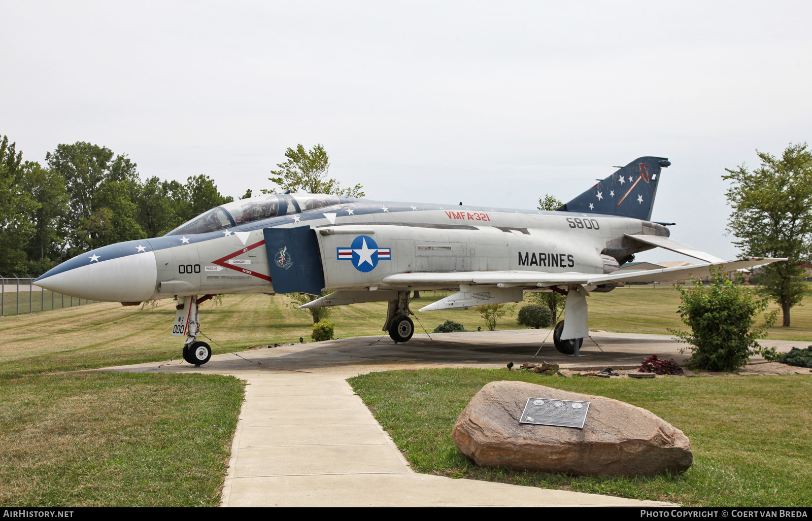 Aircraft Photo of 155900 / 5900 | McDonnell Douglas F-4S Phantom II | USA - Marines | AirHistory.net #762819