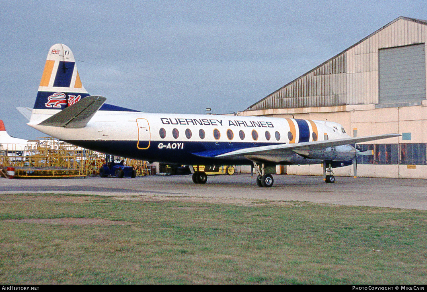 Aircraft Photo of G-AOYI | Vickers 806 Viscount | Guernsey Airlines | AirHistory.net #762832