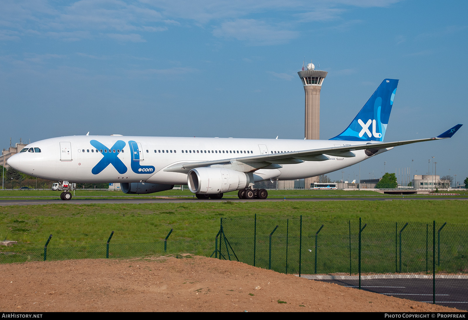 Aircraft Photo of C-GTSN | Airbus A330-243 | XL Airways | AirHistory.net #763036