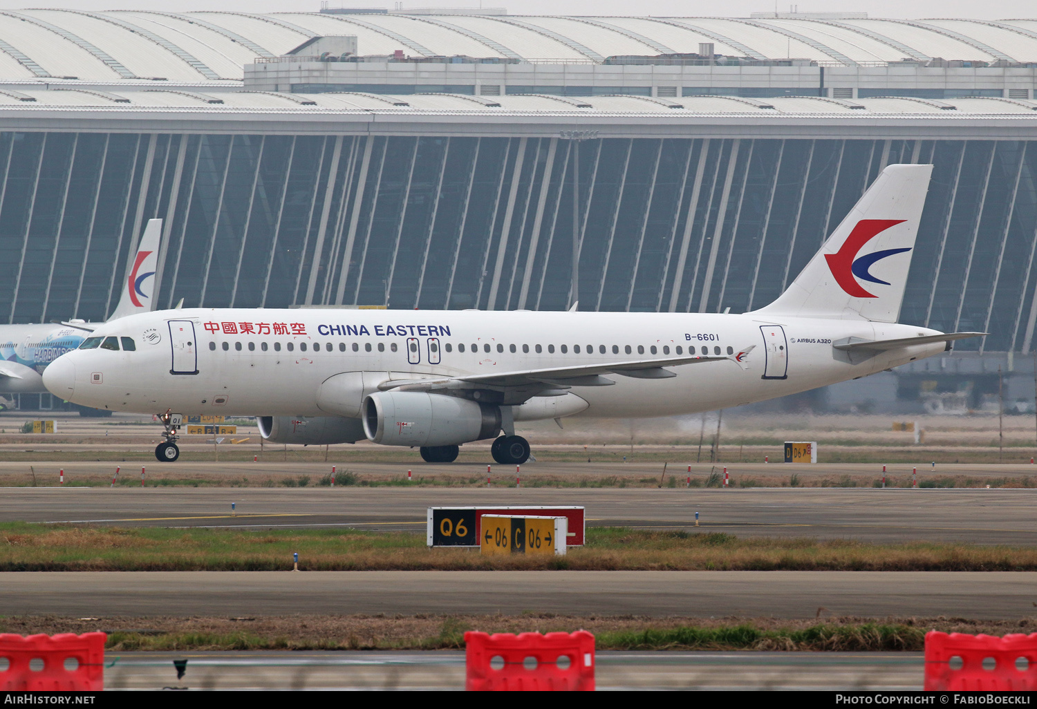 Aircraft Photo of B-6601 | Airbus A320-232 | China Eastern Airlines | AirHistory.net #763139