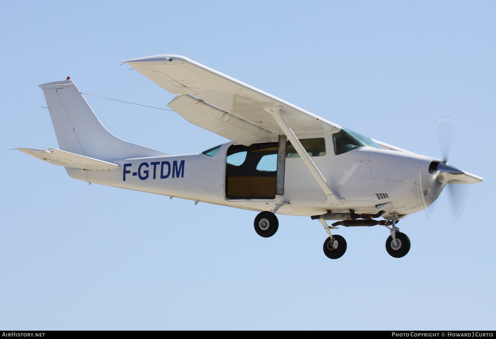 Aircraft Photo of F-GTDM | Cessna U206F Stationair | AirHistory.net #763144