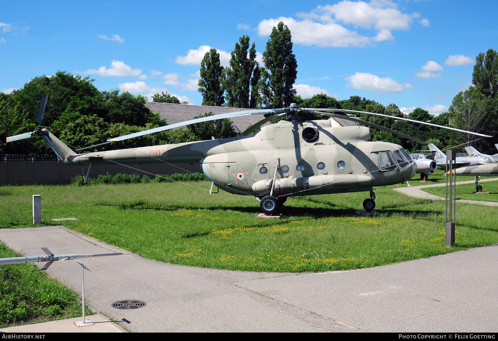 Aircraft Photo of 001 | Mil Mi-9 | Hungary - Air Force | AirHistory.net #763192