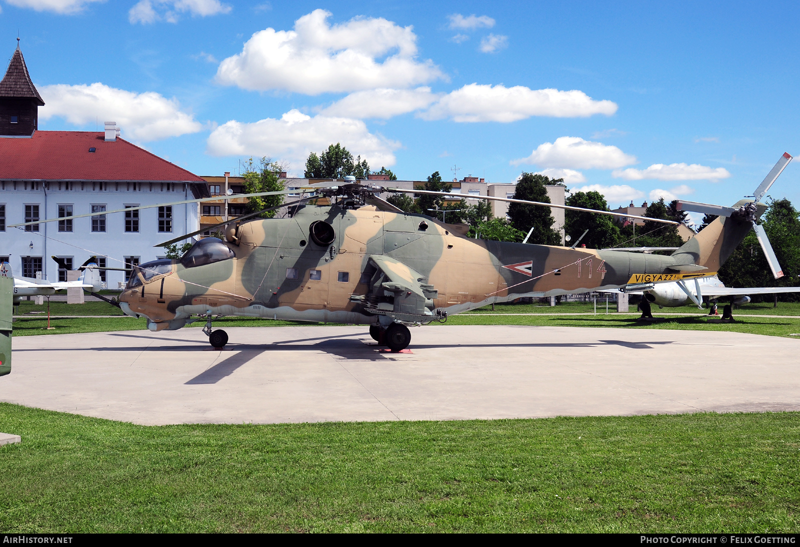 Aircraft Photo of 114 | Mil Mi-24D | Hungary - Air Force | AirHistory.net #763199