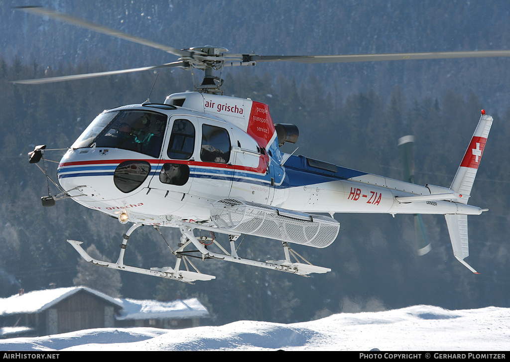 Aircraft Photo of HB-ZIA | Eurocopter AS-350B-3 Ecureuil | Air Grischa | AirHistory.net #763276