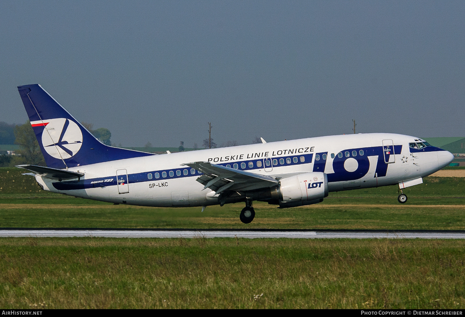 Aircraft Photo of SP-LKC | Boeing 737-55D | LOT Polish Airlines - Polskie Linie Lotnicze | AirHistory.net #763322