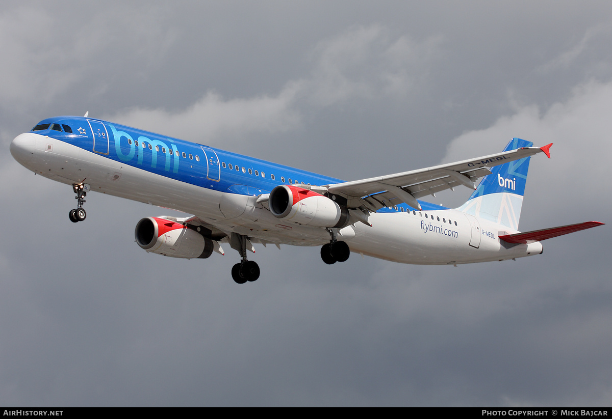 Aircraft Photo of G-MEDL | Airbus A321-231 | BMI - British Midland International | AirHistory.net #763399