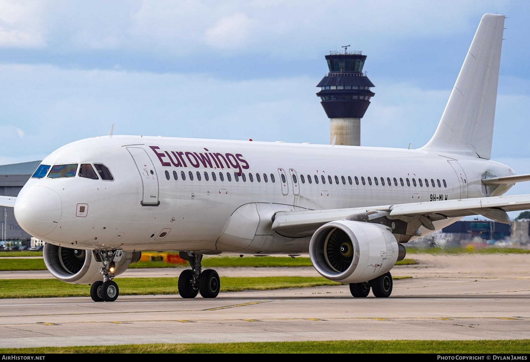 Aircraft Photo of 9H-MLW | Airbus A320-214 | Eurowings | AirHistory.net #763585