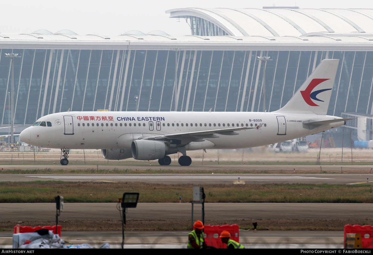 Aircraft Photo of B-6009 | Airbus A320-214 | China Eastern Airlines | AirHistory.net #763610