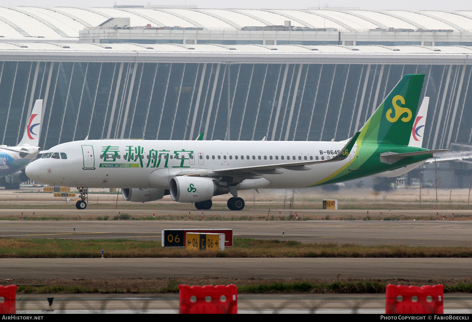 Aircraft Photo of B-8645 | Airbus A320-214 | Spring Airlines | AirHistory.net #763638