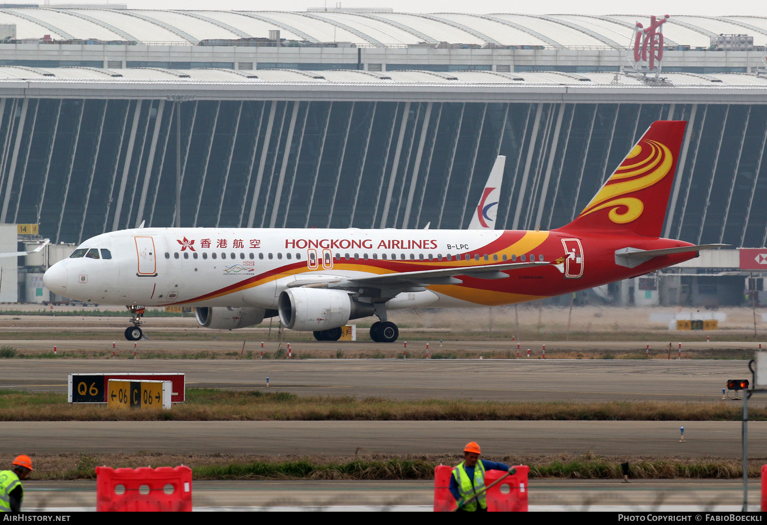 Aircraft Photo of B-LPC | Airbus A320-214 | Hong Kong Airlines | AirHistory.net #763646