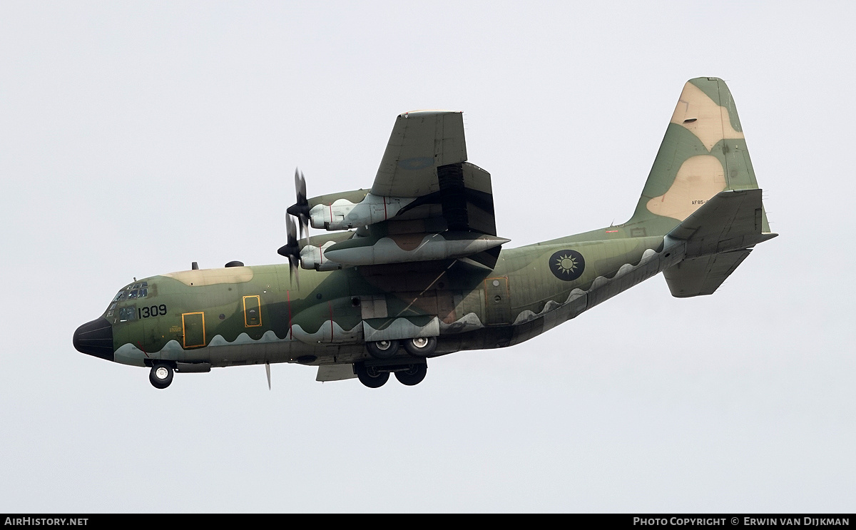 Aircraft Photo of 1309 | Lockheed C-130H Hercules | Taiwan - Air Force | AirHistory.net #763718